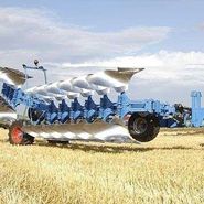 Eurotitan to pług firmy Lemken półzawieszany obracalny korbanek.pl