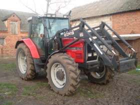 Niezawodny ciągnik rolniczy 6170 z 1997 roku z ładowaczem czołowym
