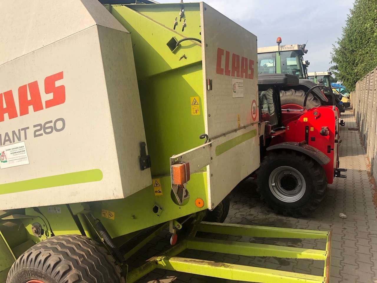 Claas variant 260 używana prasa 