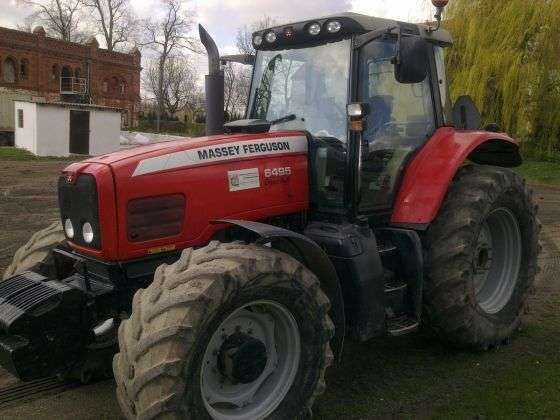przód z lewej strony ciągnika rolniczego Massey Ferguson 6495 używany 