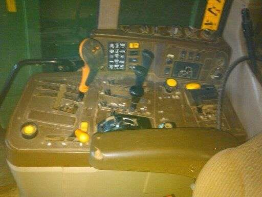 Joystick w traktorze John Deere 6920 S.