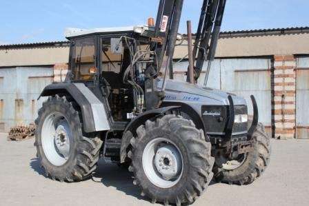 Używany srebrny traktor rolniczy Lamborgini Grand-Prix 174 80 KM