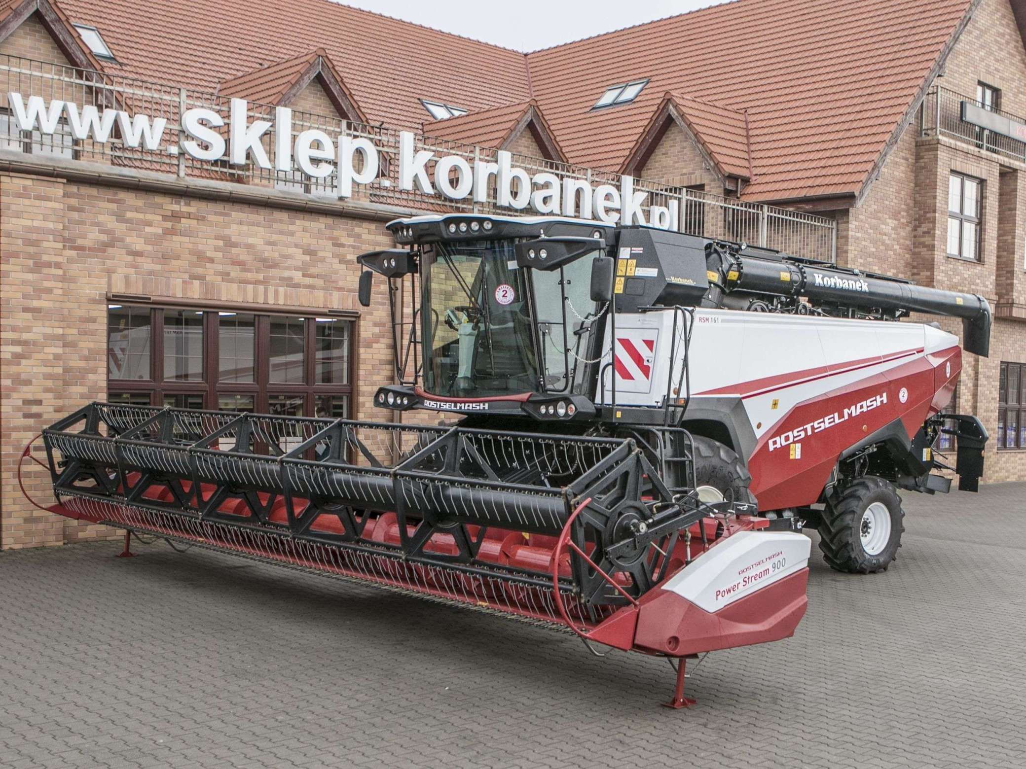 Kombajn zbożowy Rostselmash RSM 161 moc 380 km na korbanek.pl
