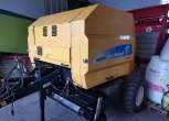 Prasa New Holland BR 6090