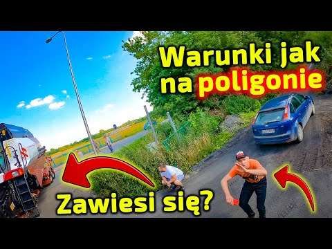 Embedded thumbnail for Piotr wiezie kombajn Trudnym wyzwaniem okazał się zjazd z szosy Vector 425