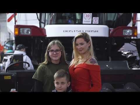 Embedded thumbnail for Najpiękniejsze stoisko Targów Kielce [2019] Korbanek Rostselmash