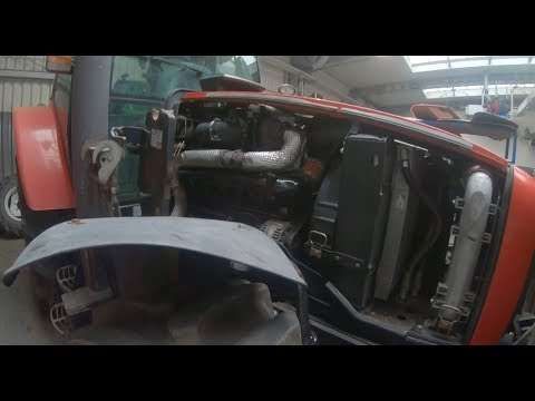 Embedded thumbnail for Serwisant ujawnia 5 najczęstszych awarii ciągnika Massey Ferguson 6465 Korbanek Naprawia] vlog #10