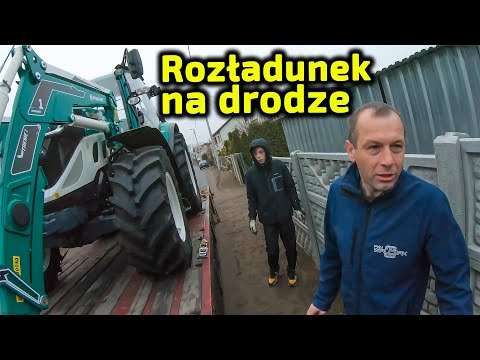 Embedded thumbnail for Rozładunek na drodze Pośpiech niewskazany ! Nowy ciągnik z dostawą do domu rolnika