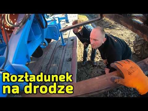 Embedded thumbnail for Rozładunek na drodze Łatwo nie było ! Nowy siewnik punktowy z dostawą do domu rolnika