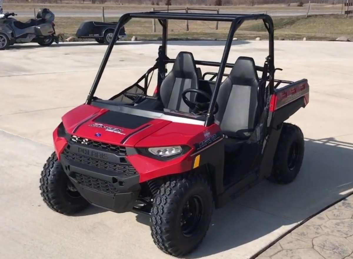 150 Ranger Polaris Ranger Polaris 150 pojazd dla dzieci bezpieczny quad z klatka ochrona kolor czerwony pasy bezpieczeństwa