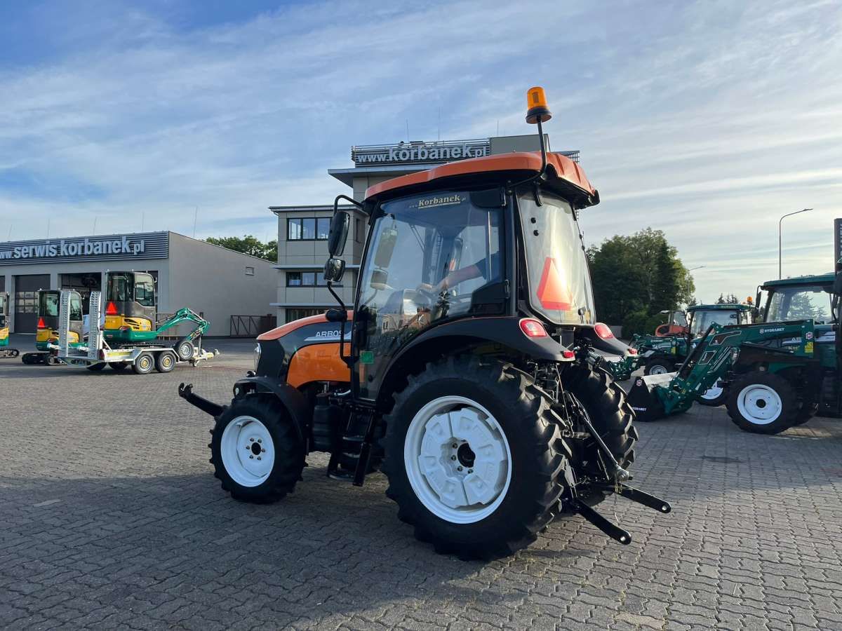 TUZ ciagnik 3055