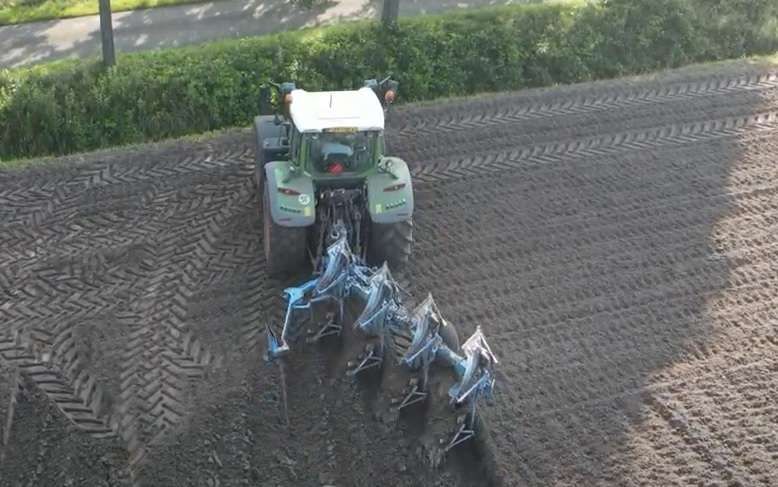 Lemken VariOpal na obrociach