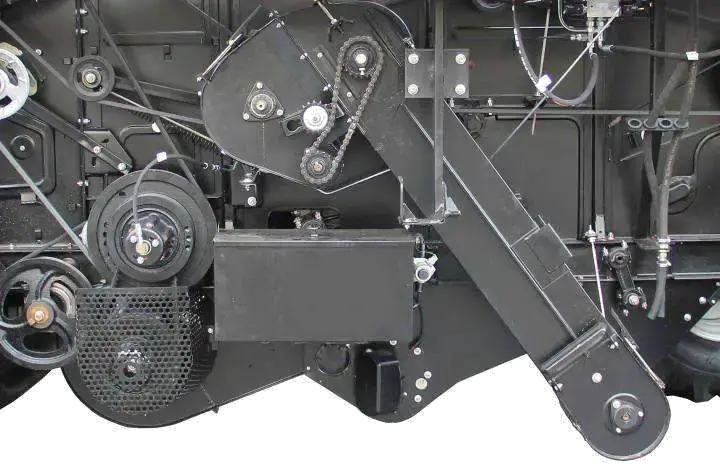 Rostselmash Vector 425 niezależny układ niedomłotów Rostselmash Vector 425 napęd bębna domłacającego